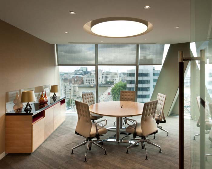 還是糾結(jié)年底辦公室裝修還是年后再裝修辦公室？看看這篇