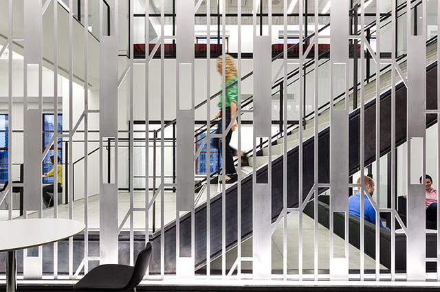 全球**圖片網(wǎng)Shutterstock辦公室，帶你感受在娛樂場所中工作