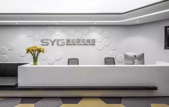 簡(jiǎn)約現(xiàn)代混搭工業(yè)風(fēng)，辦公設(shè)計(jì)里的藝術(shù)時(shí)尚！