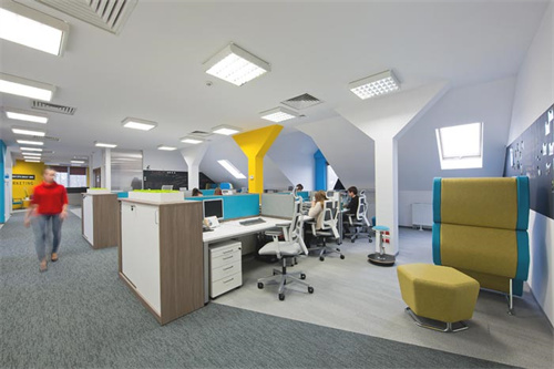 看一看，那些服飾公司辦公室裝修選用的風(fēng)格